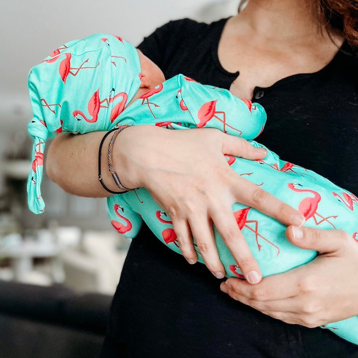 Flamenco Candy Knot Comfort Gown & Cap Set - Unisex