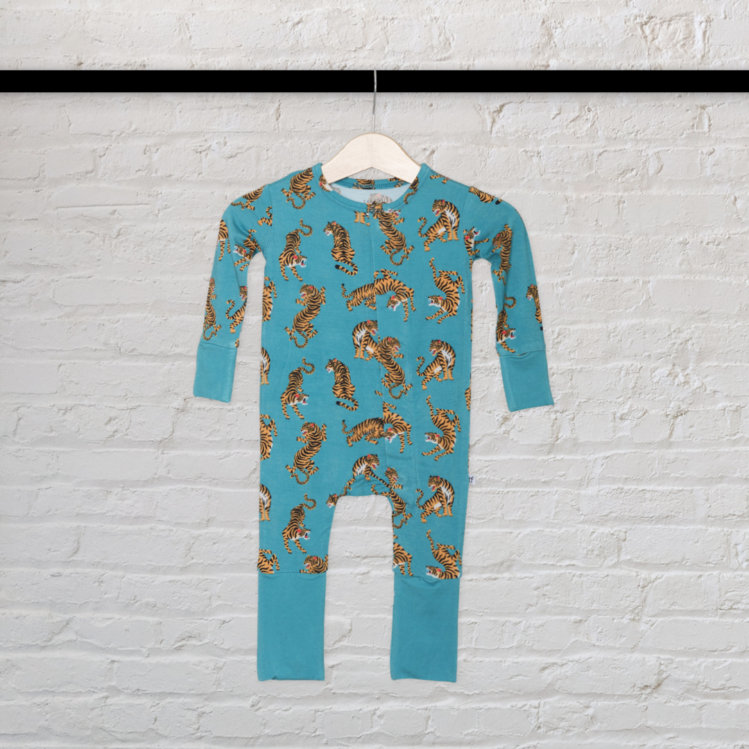 soft bamboo designer baby clothes with magnet buttons